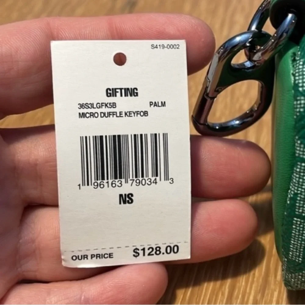 NWT Michael Kors Green Micro Duffle KeyFob - Picture 5 of 16
